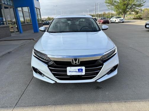 2022 Honda Accord Touring 2.0T