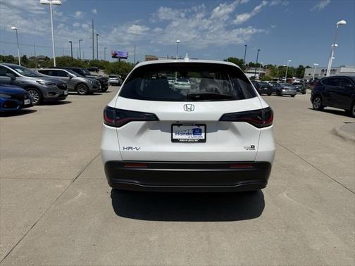 2025 Honda HR-V LX