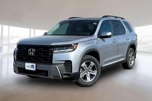 Solar Silver Metallic 2026 Honda Pilot EX-L