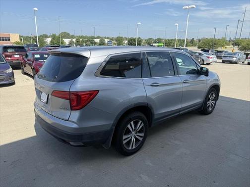 2016 Honda Pilot EX