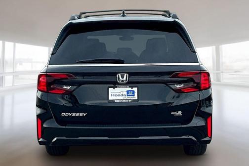 Crystal Black Pearl 2026 Honda Odyssey EX-L