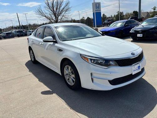 2018 Kia Optima LX