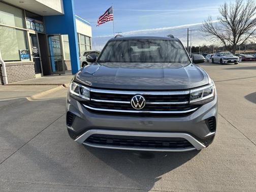2022 Volkswagen Atlas 2.0T SE w/Technology 4MOTION