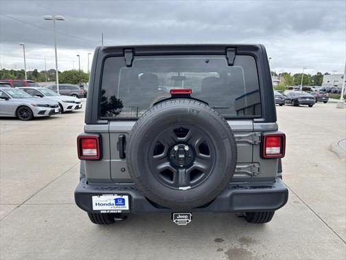 2020 Jeep Wrangler Sport