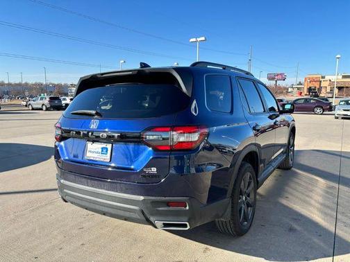 2025 Honda Pilot Sport