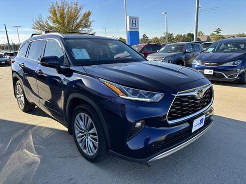 2021 Toyota Highlander Platinum