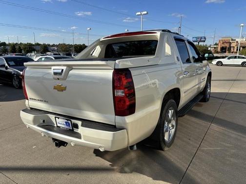 2013 Chevrolet Avalanche LTZ
