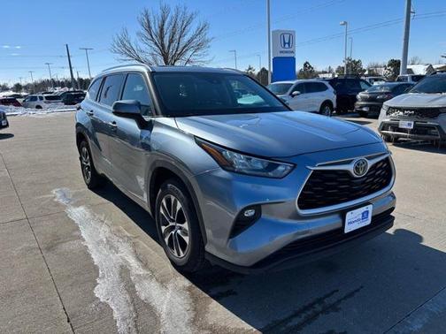 2020 Toyota Highlander XLE