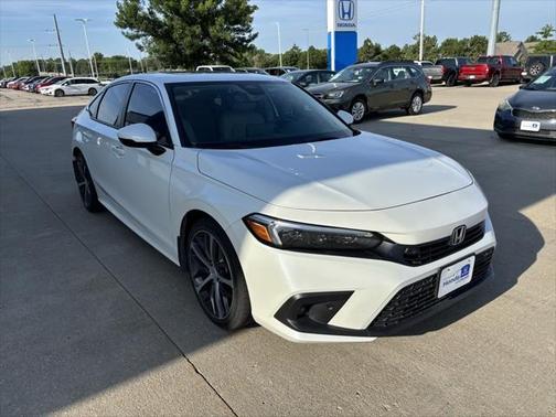 2022 Honda Civic Touring