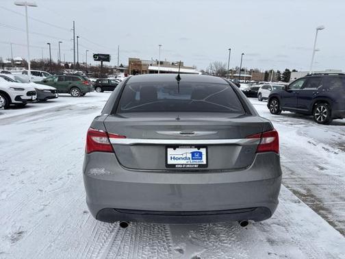 2013 Chrysler 200 Limited