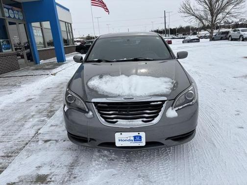 2013 Chrysler 200 Limited