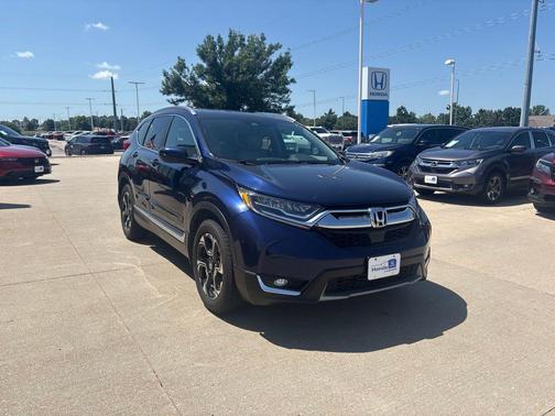 Obsidian Blue Pearl 2017 Honda CR-V Touring