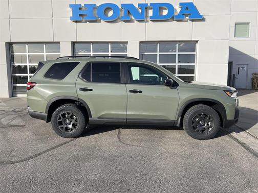 2026 Honda Pilot TrailSport