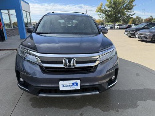 2021 Honda Pilot Touring 8-Passenger