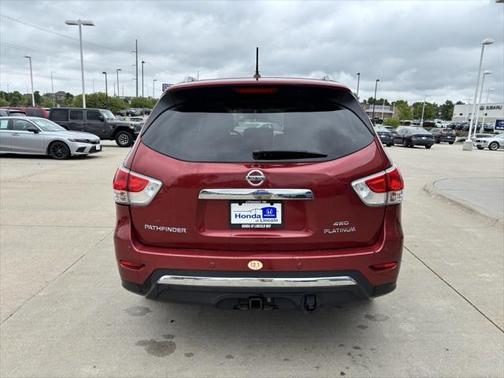 2016 Nissan Pathfinder Platinum