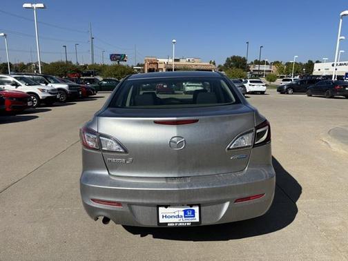2013 Mazda Mazda3 i Sport