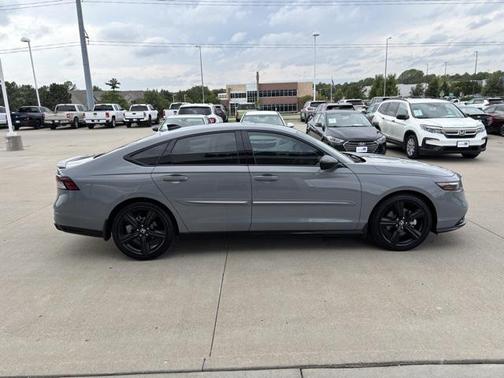 2025 Honda Accord Hybrid Base