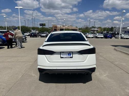 2020 Nissan Altima SR Intelligent AWD