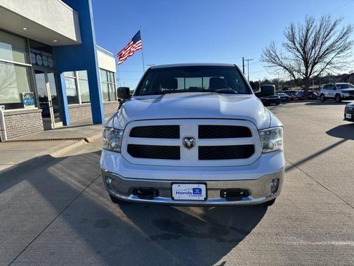 2015 RAM 1500 SLT