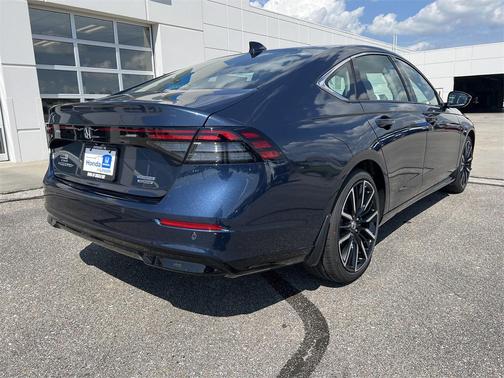 2025 Honda Accord Hybrid Touring