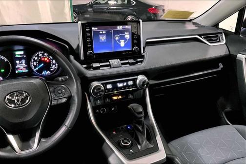 2019 Toyota RAV4 Hybrid XLE