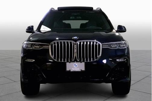 Photo 3 of 32 of 2019 BMW X7 xDrive40i