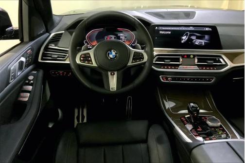 Photo 5 of 32 of 2019 BMW X7 xDrive40i