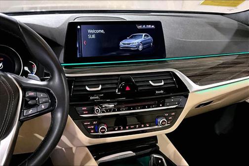 2017 BMW 530 i xDrive