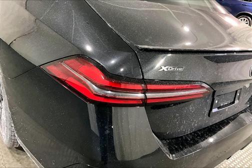 2026 BMW 530 i xDrive