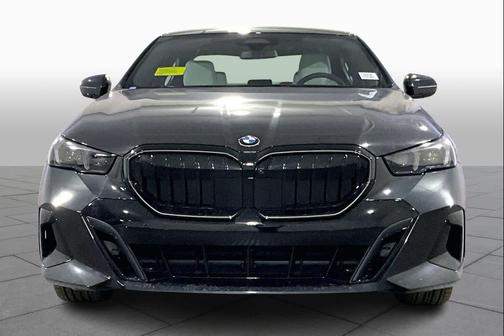 2026 BMW 530 i xDrive