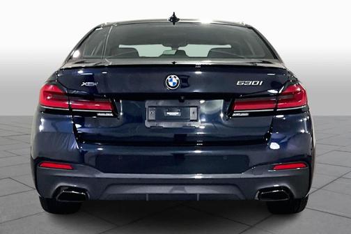 2023 BMW 530 i xDrive