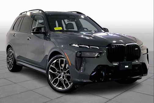 2024 BMW X7 M60i