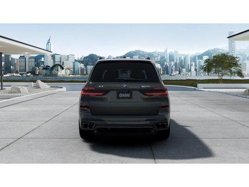 Gray 2026 BMW X7 M60i