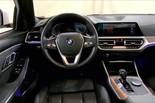 2019 BMW 330 i xDrive