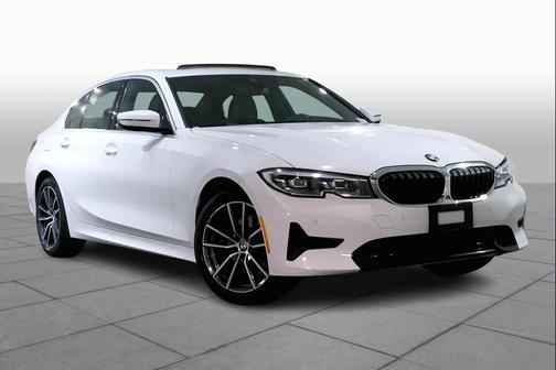 2019 BMW 330 i xDrive