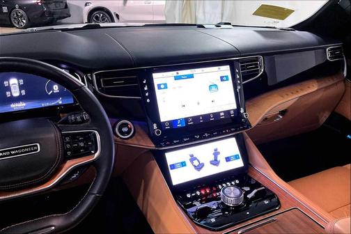 2023 Jeep Grand Wagoneer L Series III