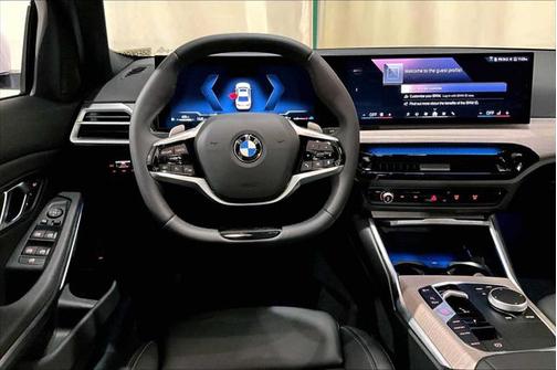 2025 BMW 330 i xDrive