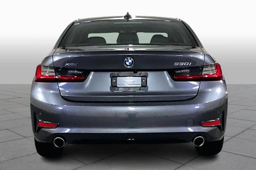 2022 BMW 330 i xDrive