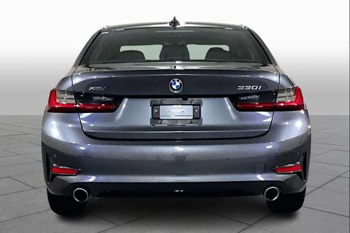 2022 BMW 330 i xDrive