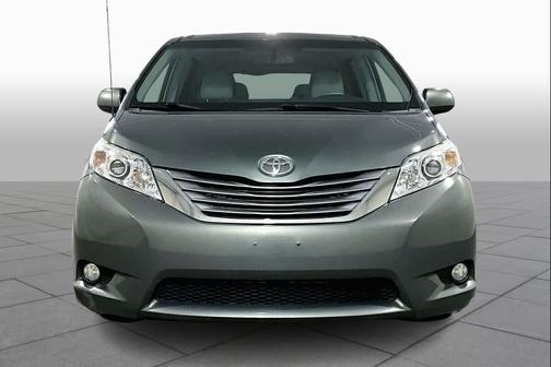2014 Toyota Sienna XLE
