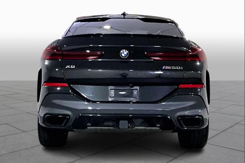 2022 BMW X6 M50i