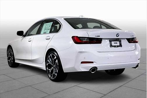 2025 BMW 330 i xDrive