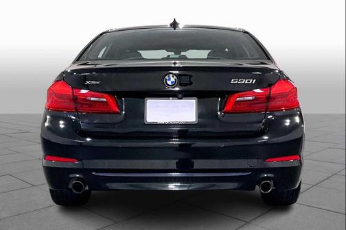 2019 BMW 530 i xDrive