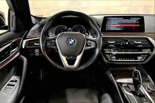 2019 BMW 530 i xDrive