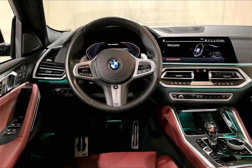 2022 BMW X6 M50i