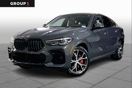 2022 BMW X6 M50i