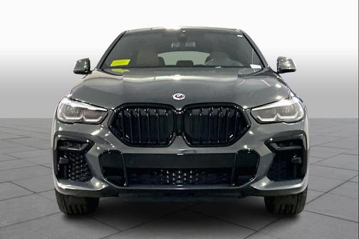 2022 BMW X6 M50i