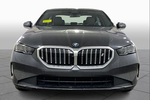 2026 BMW i5 xDrive40