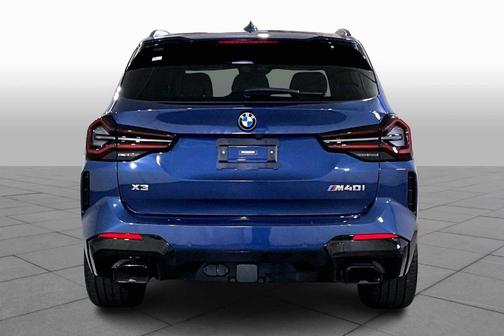 2023 BMW X3 M40i