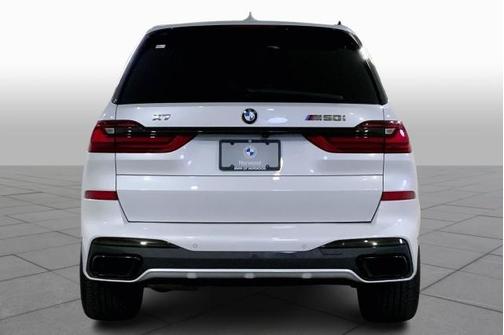 Photo 4 of 32 of 2020 BMW X7 M50i